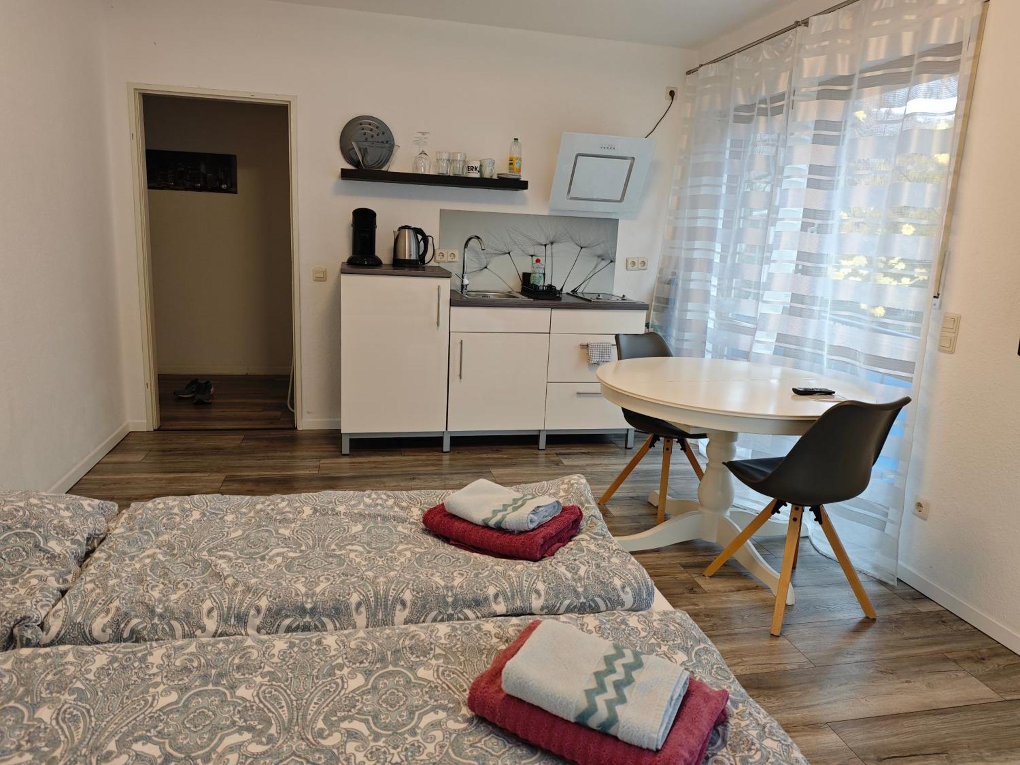 City Apartment, 27 Qm, 2 Personen, High Sp Wlan Paderborn Eksteriør billede