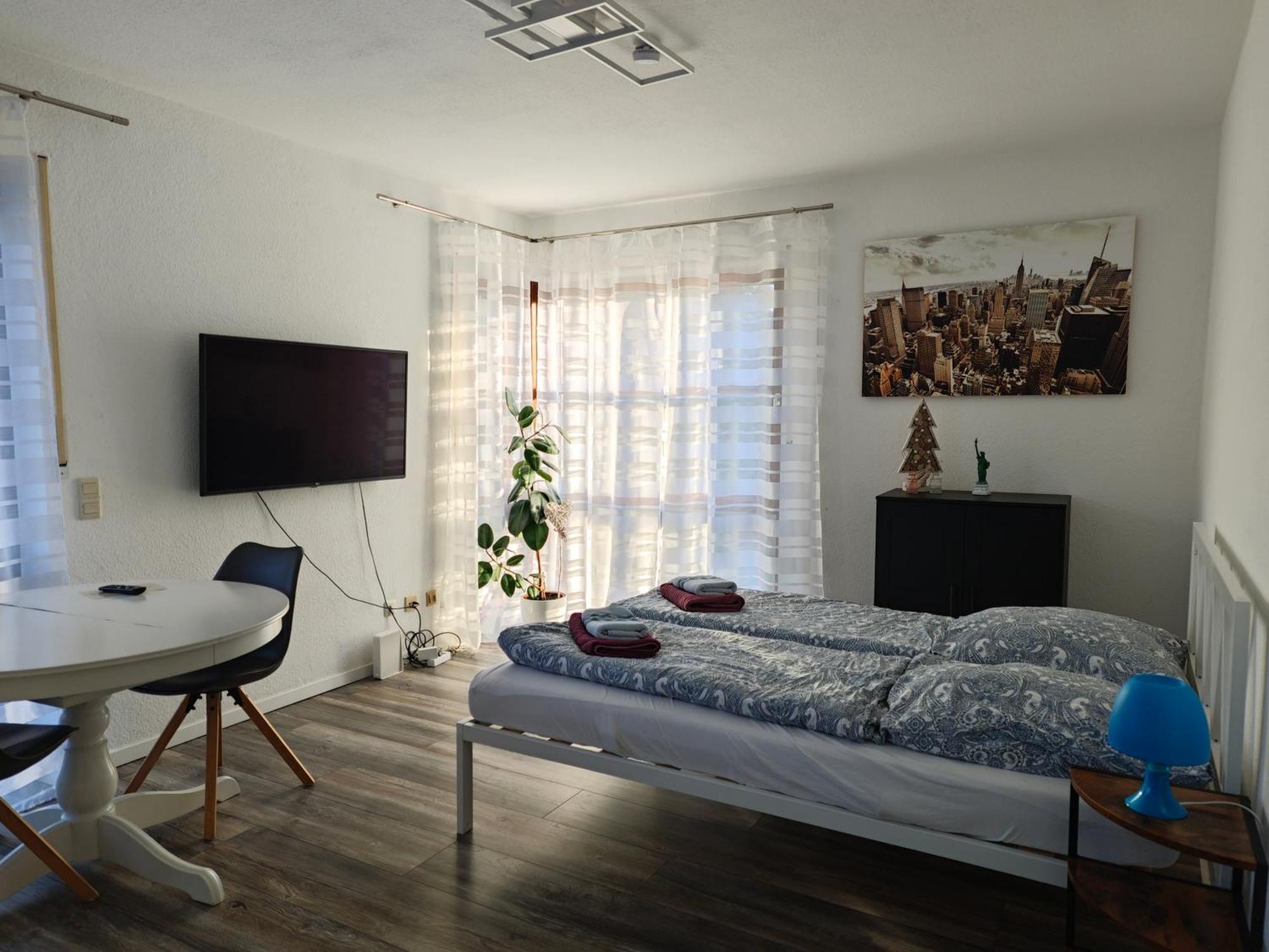 City Apartment, 27 Qm, 2 Personen, High Sp Wlan Paderborn Eksteriør billede